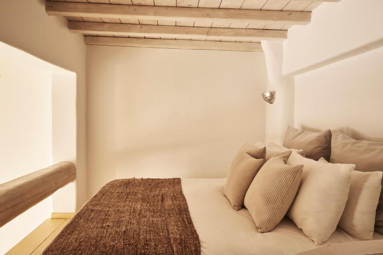 Apartment Town Mansion By Monocle *